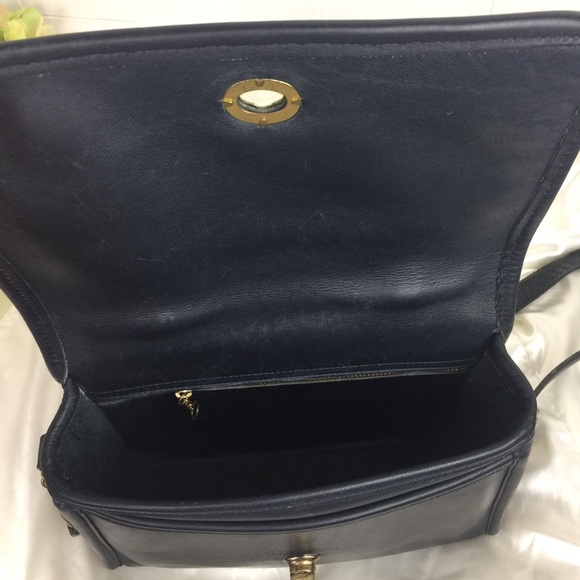 Vintage leather Coach purse - Picture 6 of 8